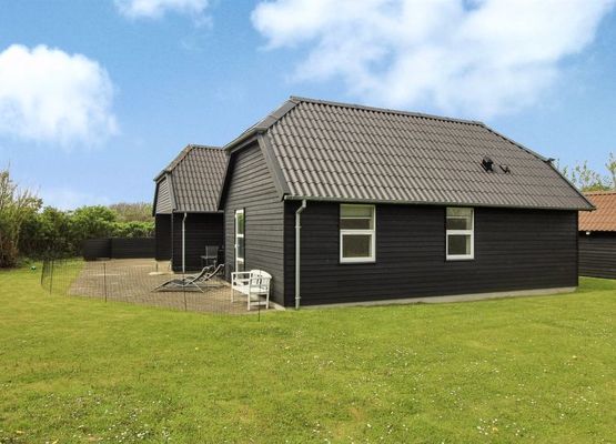 "Alfuin" - 500m from the sea in NW Jutland