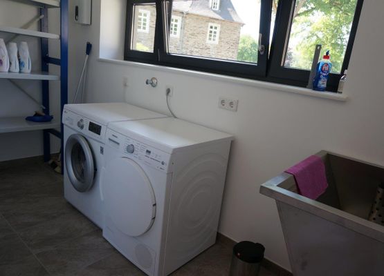 Waschmaschine &amp; Co. im Saunaraum