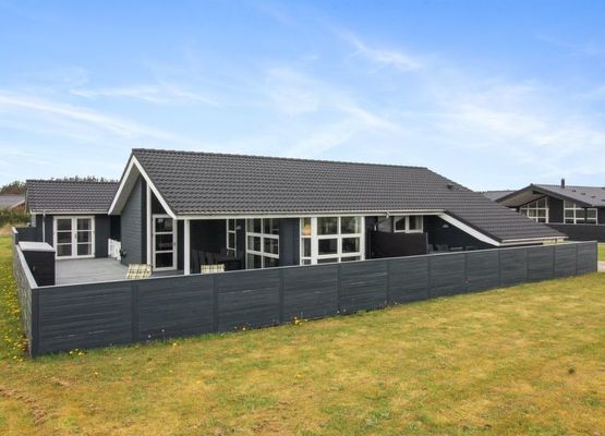 "Anett" - 400m from the sea in NW Jutland