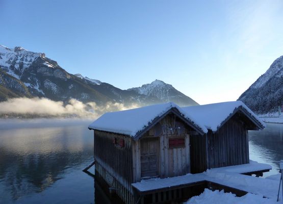 winterliche Morgenstimmung am Achensee